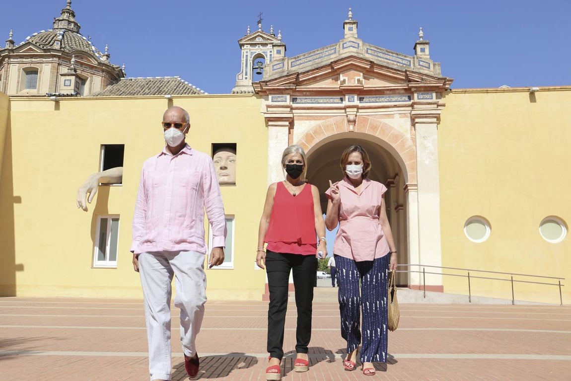 La donación supone la incorporación a la colección permanente de museo de un total de 47 obras. El CAAC inaugurará el 28 de octubre la exposición, 'La Máquina Española. Donación de Pepe Cobo'.