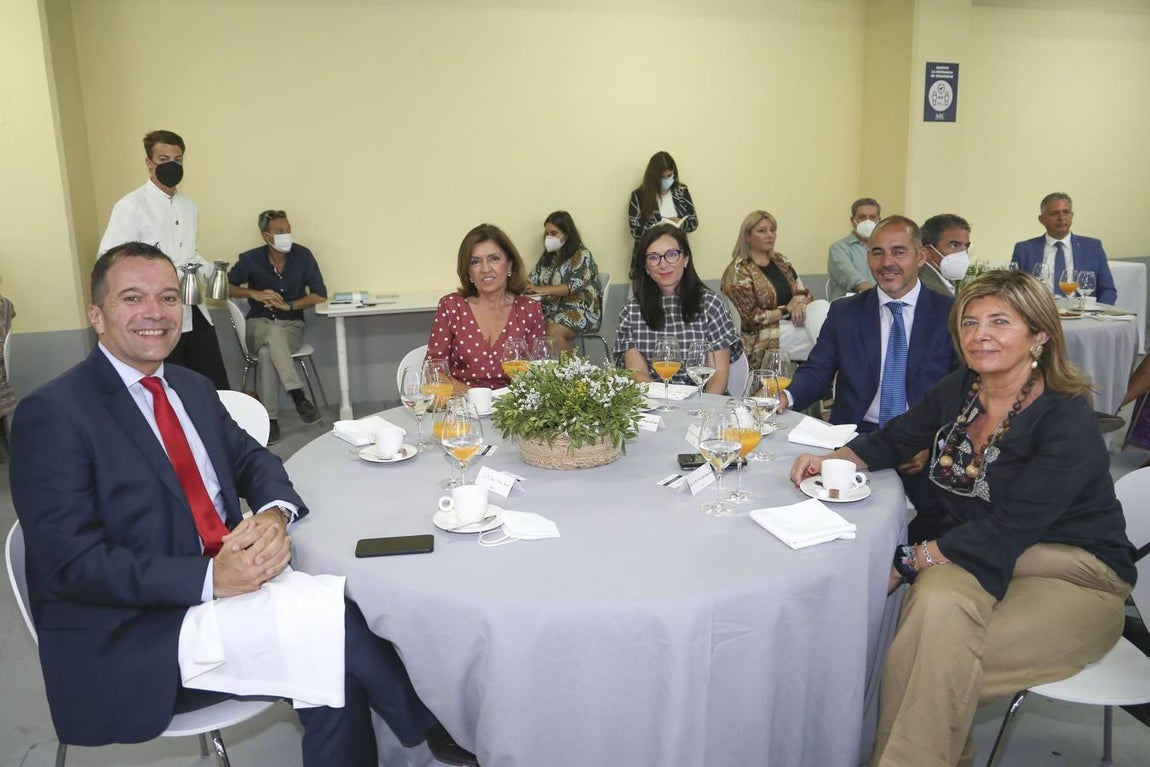 Jesús Herrera, María Jesús Botella, Alejandra Navarro, José María Gomez y María Isabel Paredes