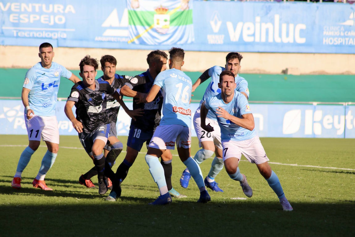 Las mejores imágenes del Ciudad de Lucena - Recreativo de Huelva