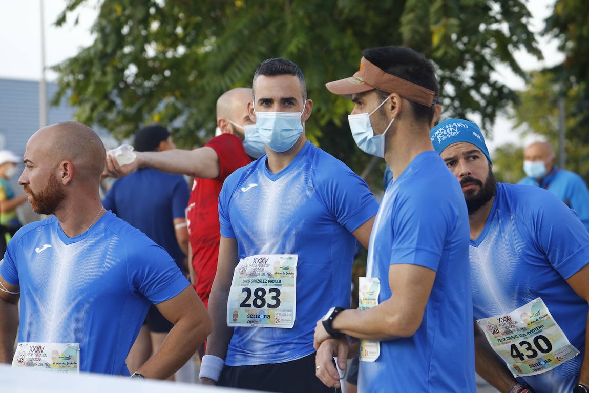 La media maratón Córdoba-Almodóvar, en imágenes