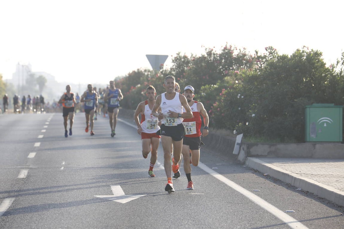 La media maratón Córdoba-Almodóvar, en imágenes