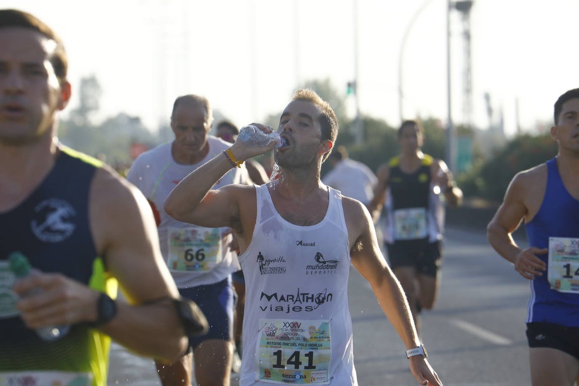 La media maratón Córdoba-Almodóvar, en imágenes
