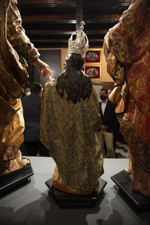 Imágenes de la restauración del misterio de la Sagrada Familia de la hermandad de la O