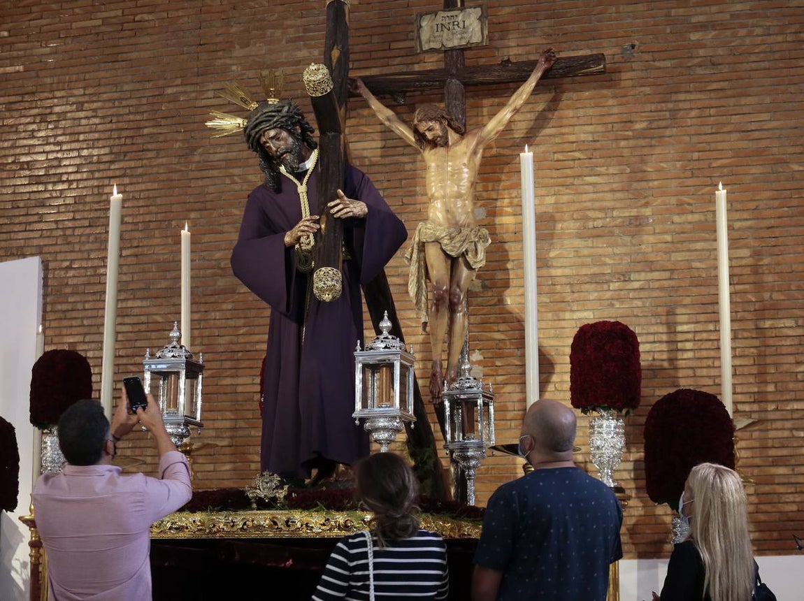 En imágenes, «Dios verdadero, de talla antigua» en Los Pajaritos