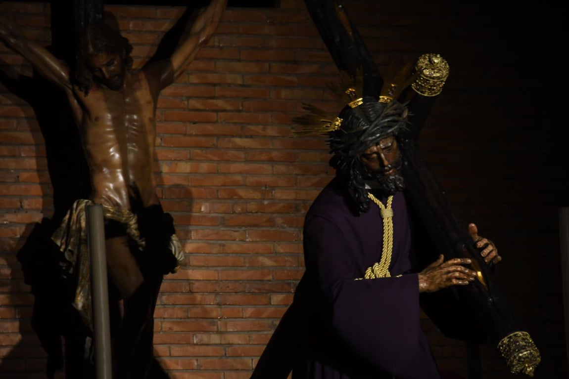 Las imágenes del Gran Poder en la parroquia de la Blanca Paloma