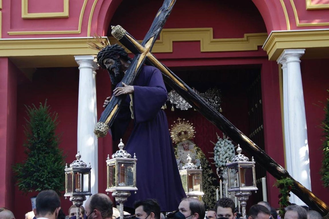 El Señor del Gran Poder por las calles del barrio de la Romería y Santa Aurelia