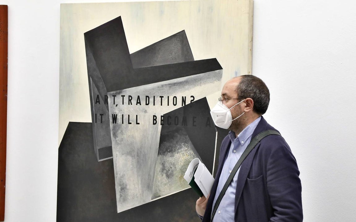 La exposición &#039;La Máquina Española&#039; revisa en el CAAC el impacto de la galería andaluza en el arte español de los 80