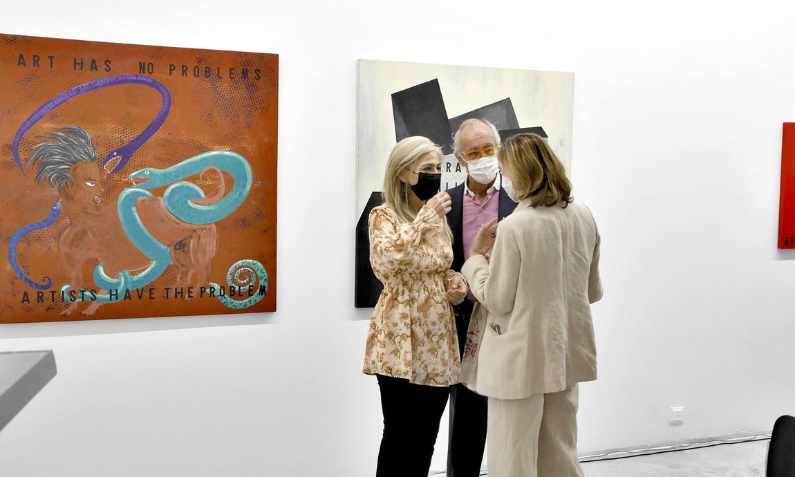 La exposición &#039;La Máquina Española&#039; revisa en el CAAC el impacto de la galería andaluza en el arte español de los 80