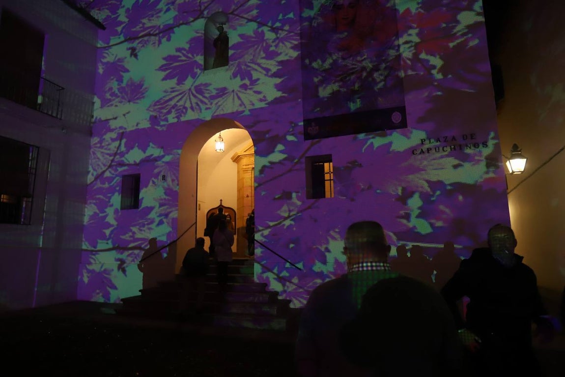 El mapping de la hermandad de la Paz de Córdoba, en imágenes