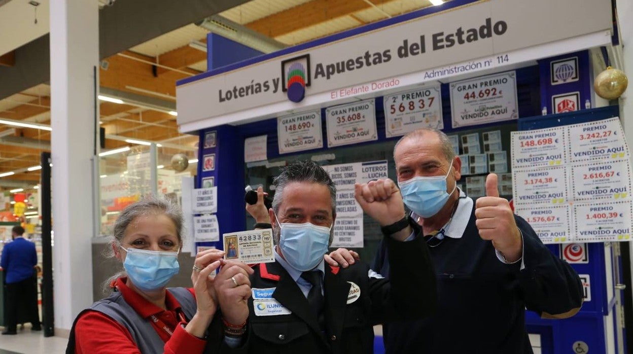 Lotería de Navidad 2021: el 42833 deja tres millones de euros en Sevilla