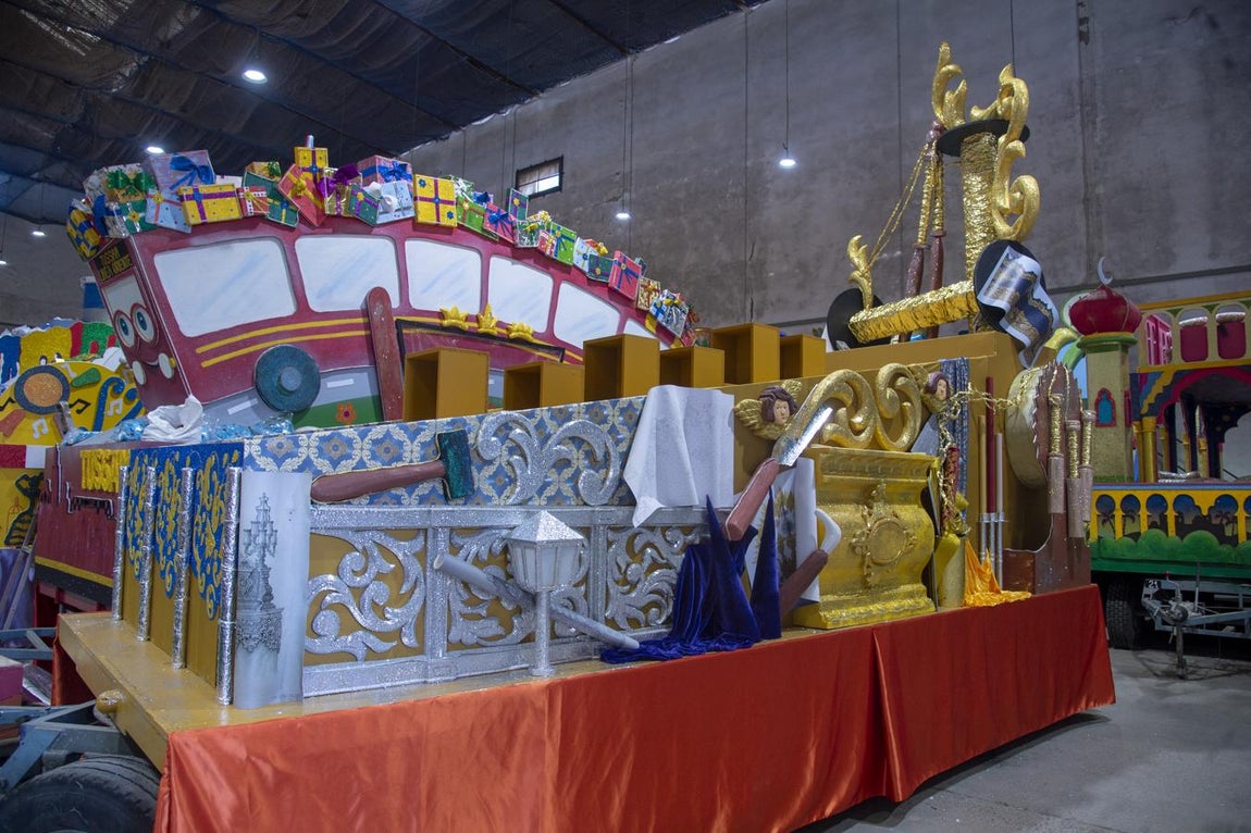 Las imágenes de la carroza del arte sacro de Sevilla