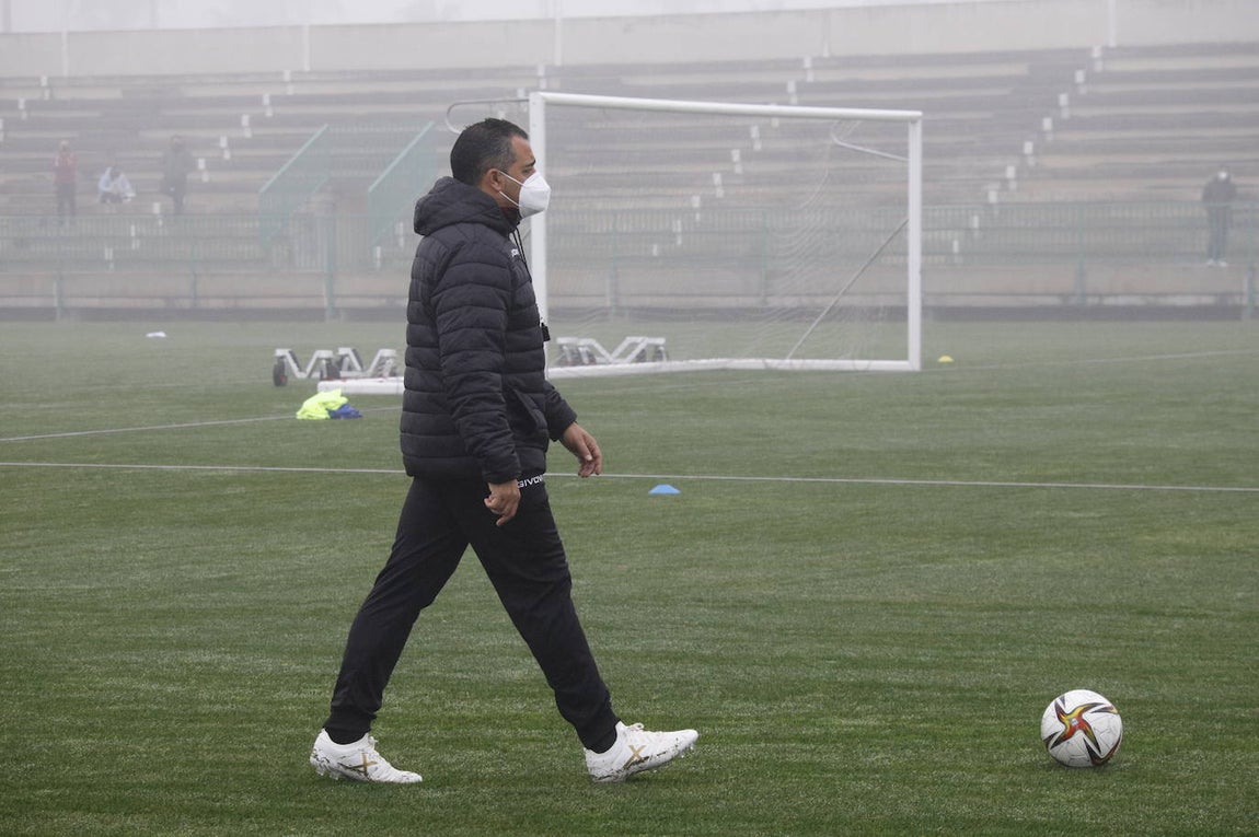 El primer entrenamiento del Córdoba CF en 2022, en imágenes