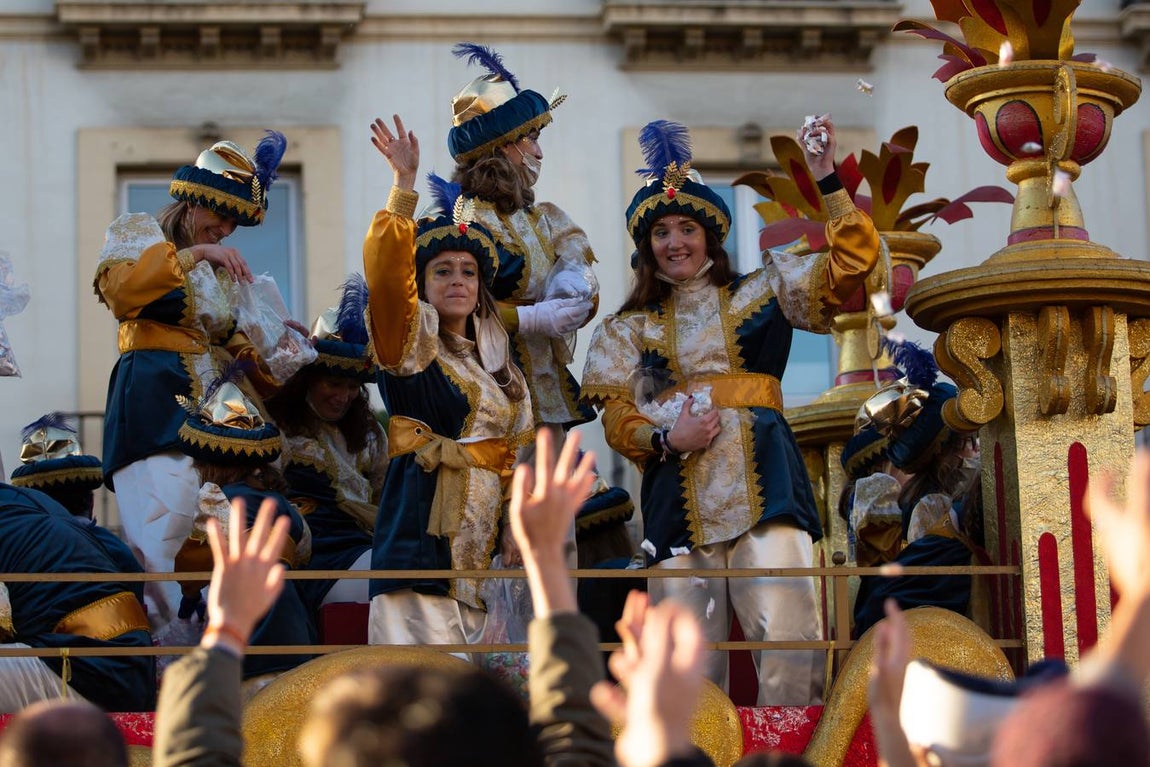 V. GÓMEZ / R. DOBLADO