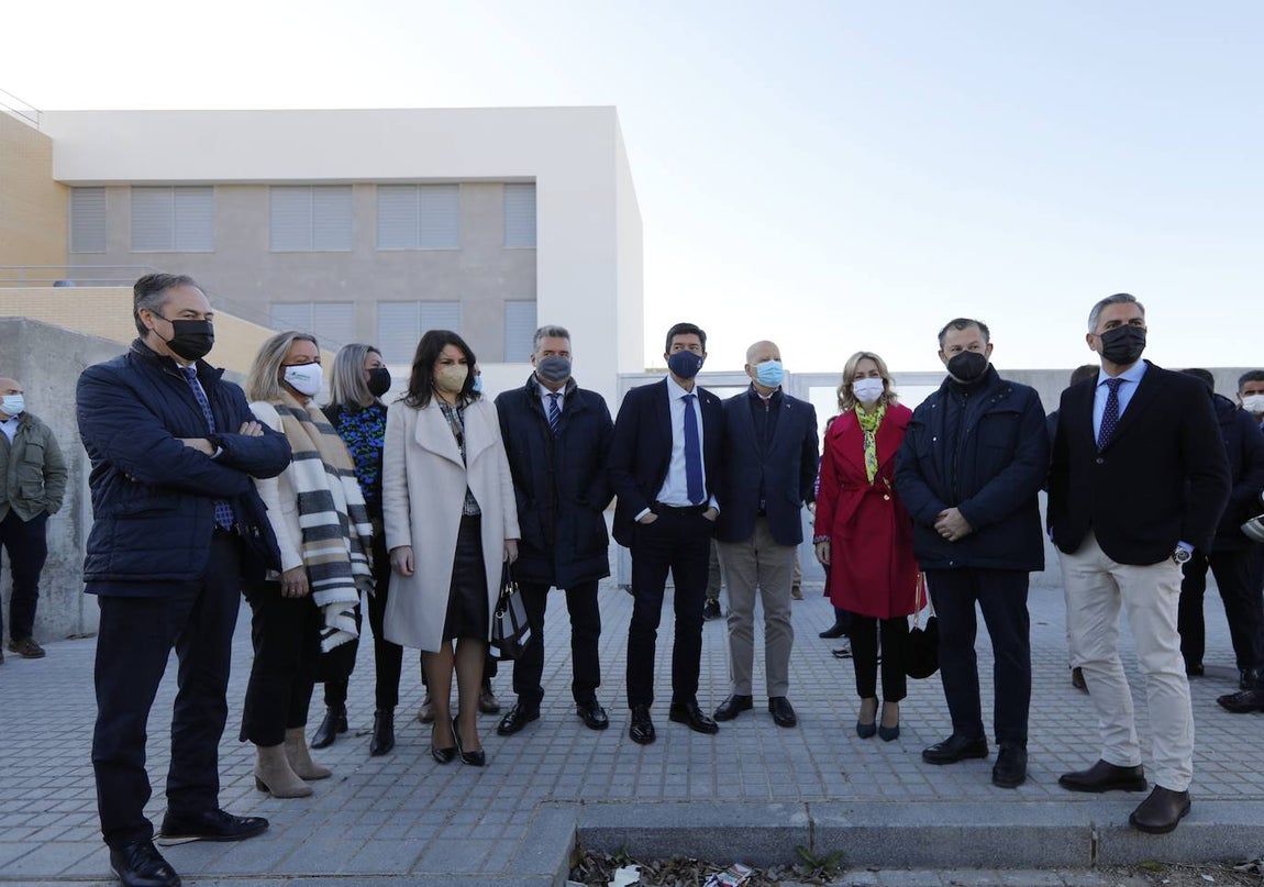 La inauguración del instituto de Miralbaida en Córdoba, en imágenes