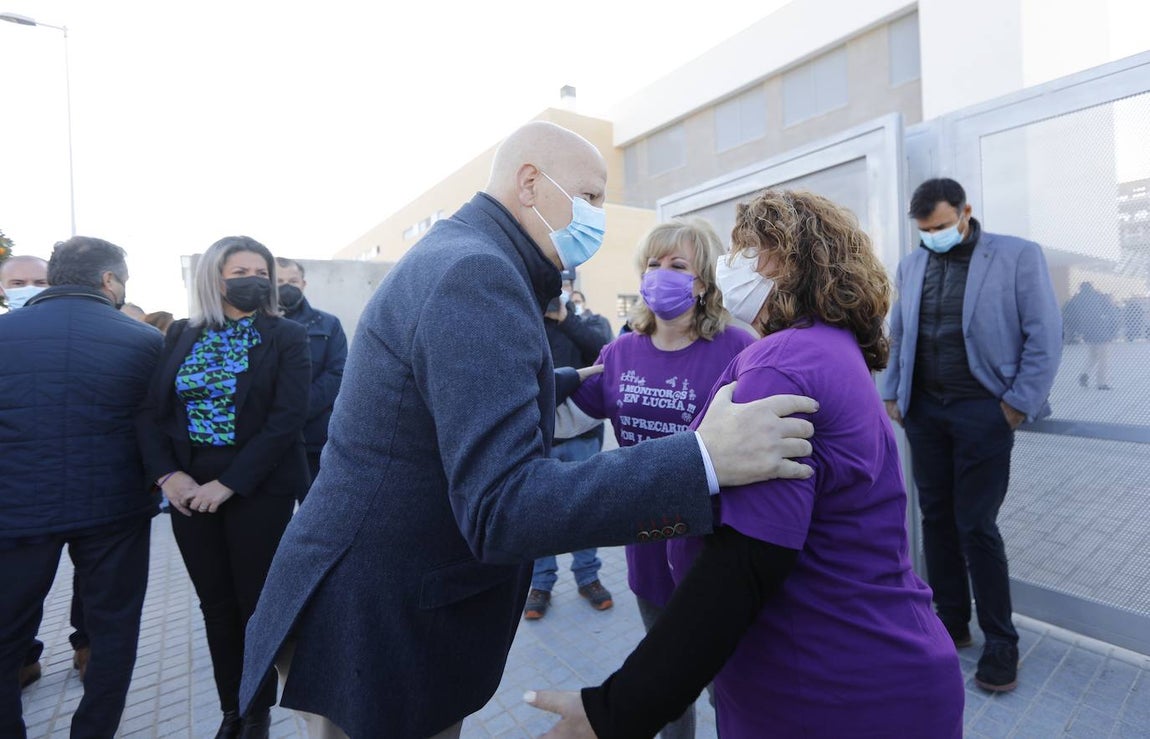 La inauguración del instituto de Miralbaida en Córdoba, en imágenes