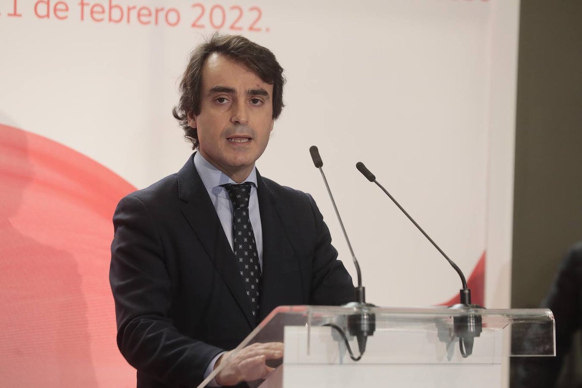 RAÚL DOBLADO