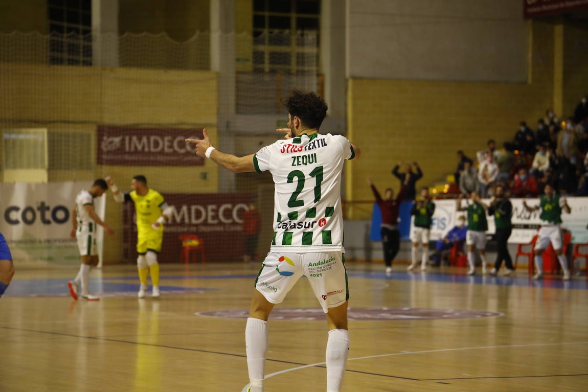 El claro triunfo del Córdoba Patrimonio ante el Viña Albali, en imágenes