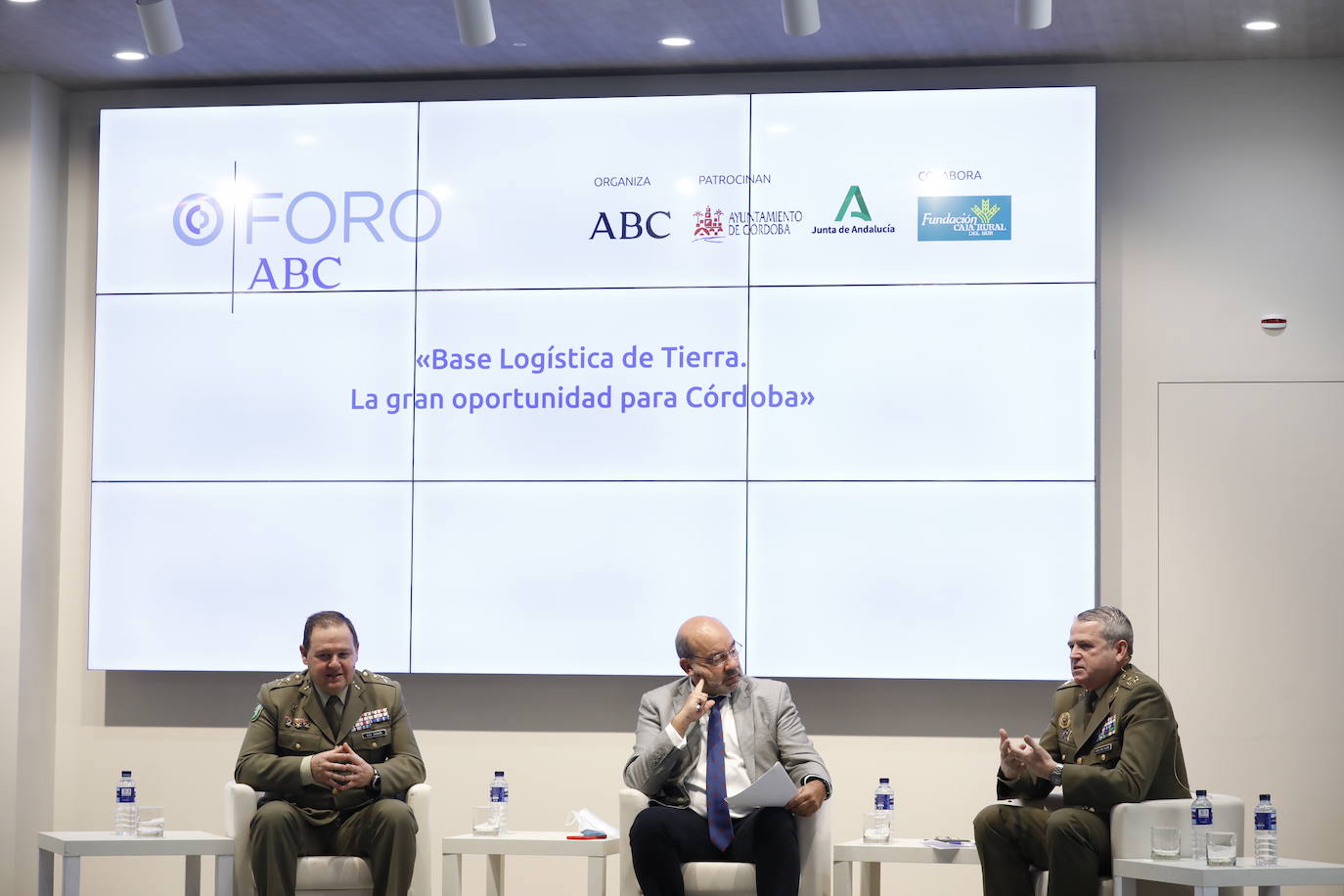 El Foro de ABC Córdoba sobre la Base Logística, en imágenes (II)