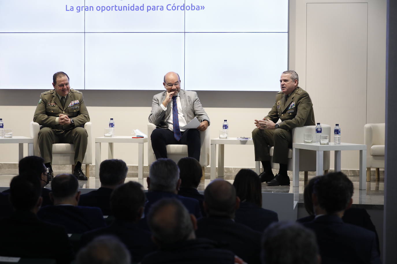 El Foro de ABC Córdoba sobre la Base Logística, en imágenes (II)