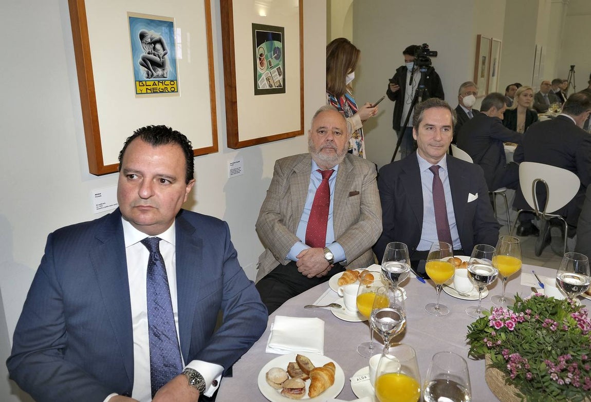 J.M. SERRANO / ROCÍO RUZ