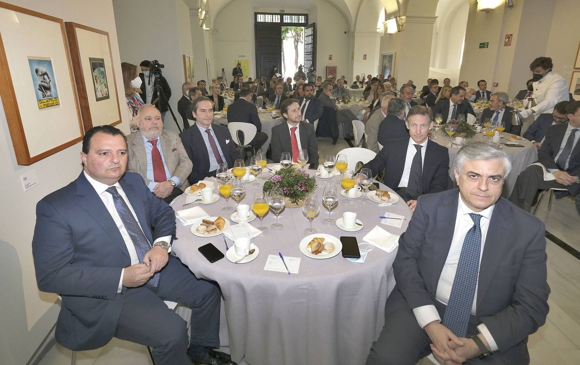 J.M. SERRANO / ROCÍO RUZ