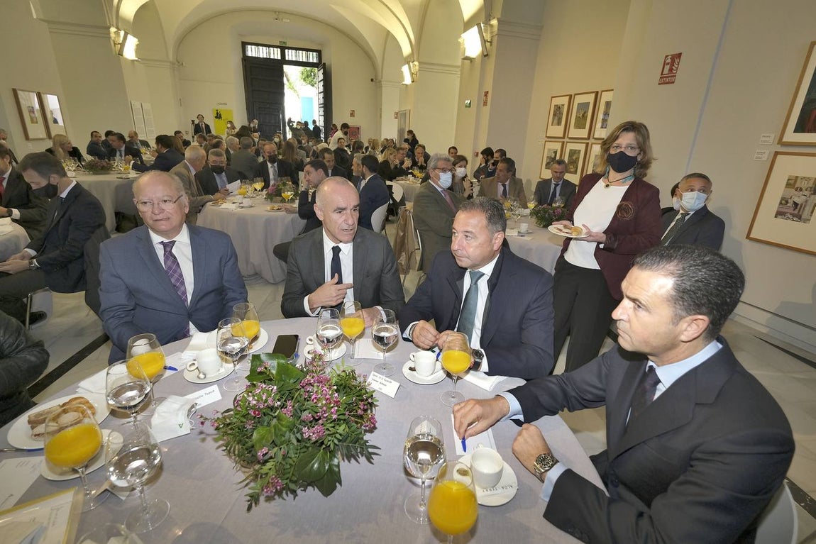 J.M. SERRANO / ROCÍO RUZ