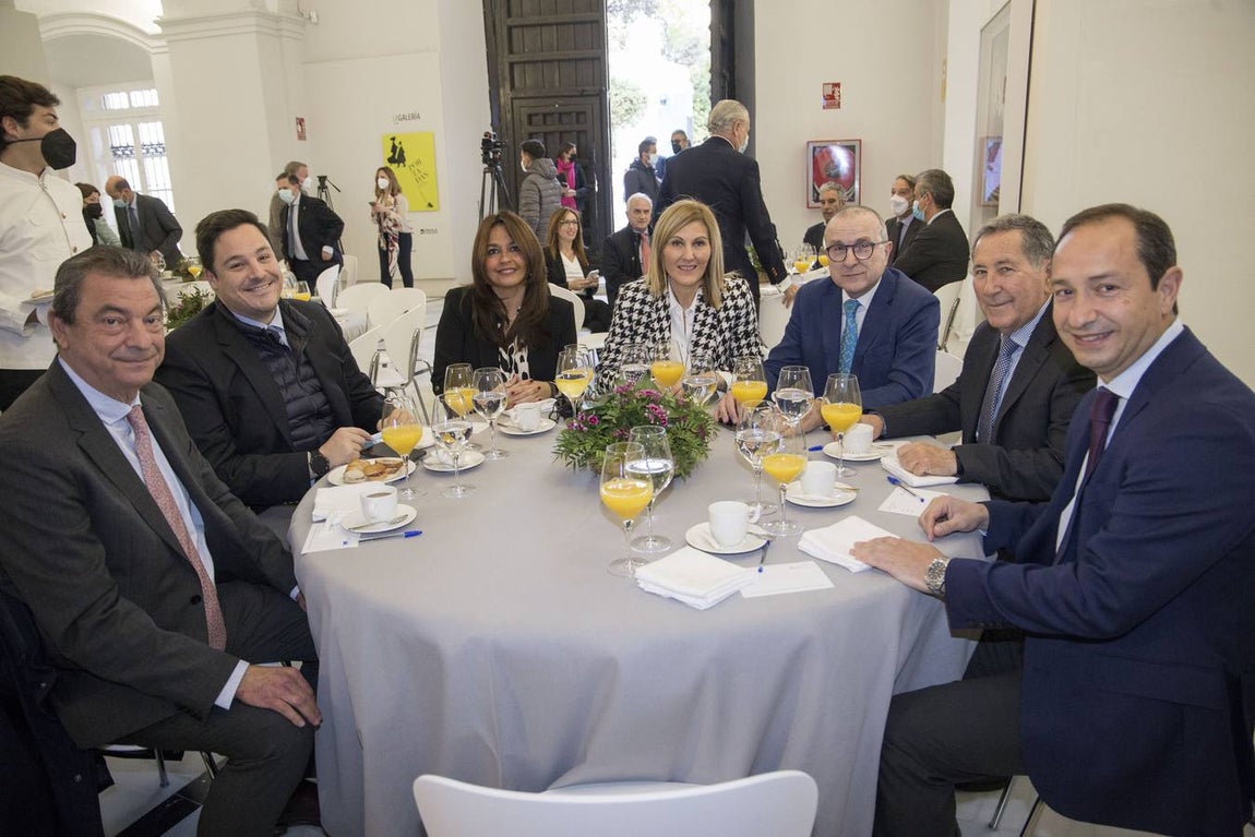 J.M. SERRANO / ROCÍO RUZ