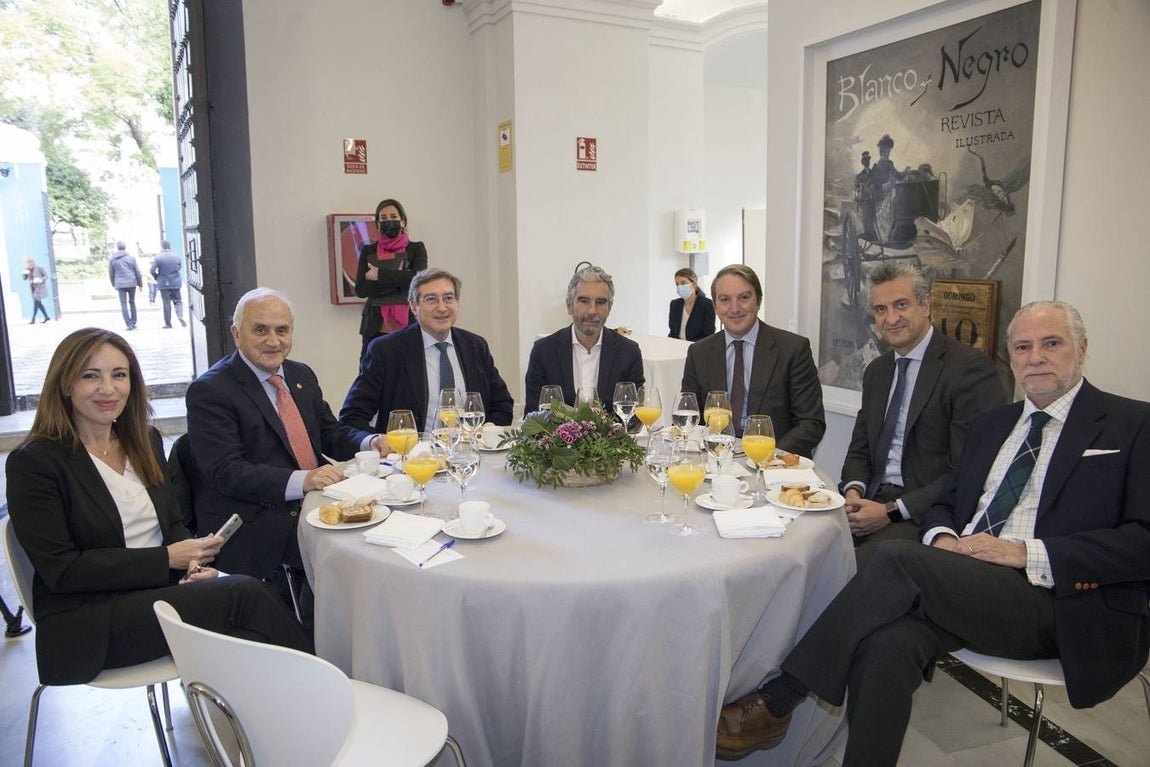 J.M. SERRANO / ROCÍO RUZ