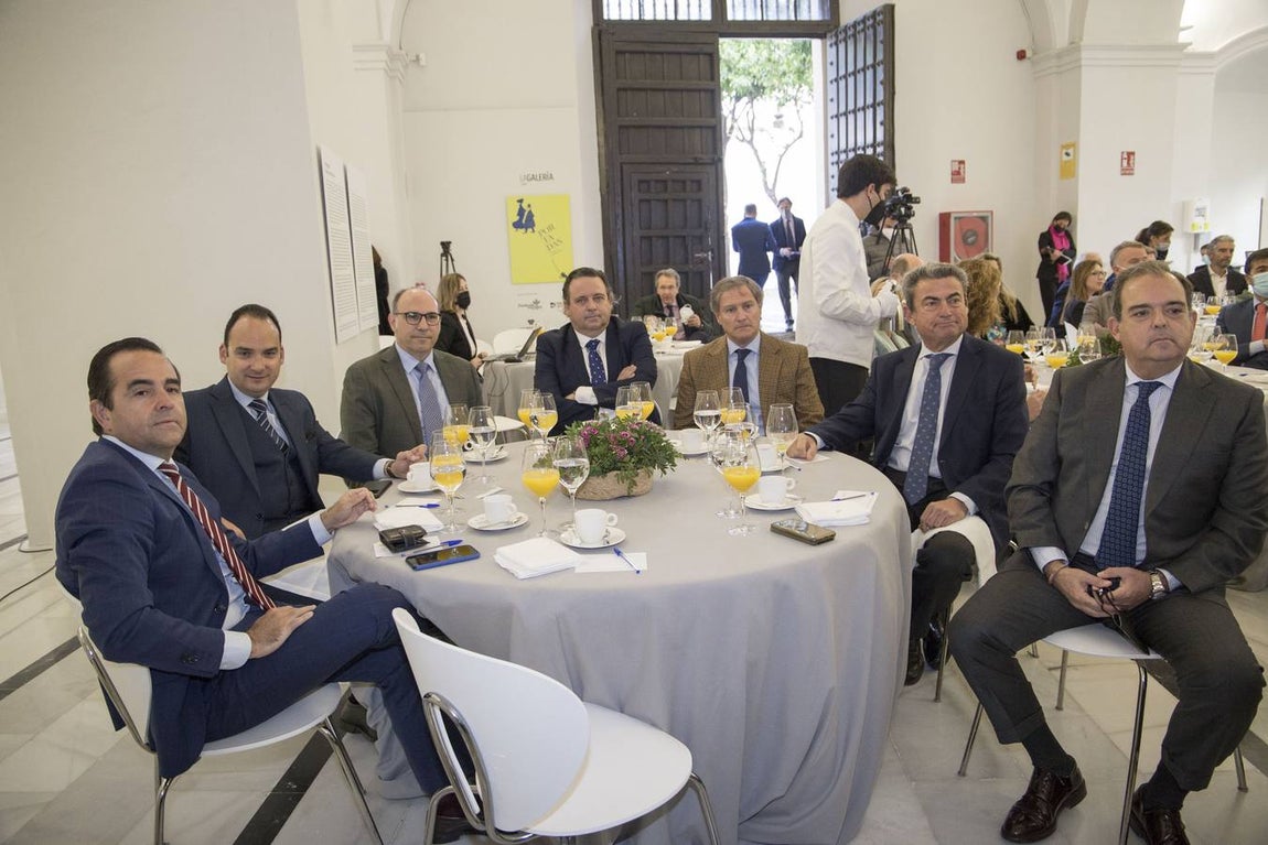 J.M. SERRANO / ROCÍO RUZ