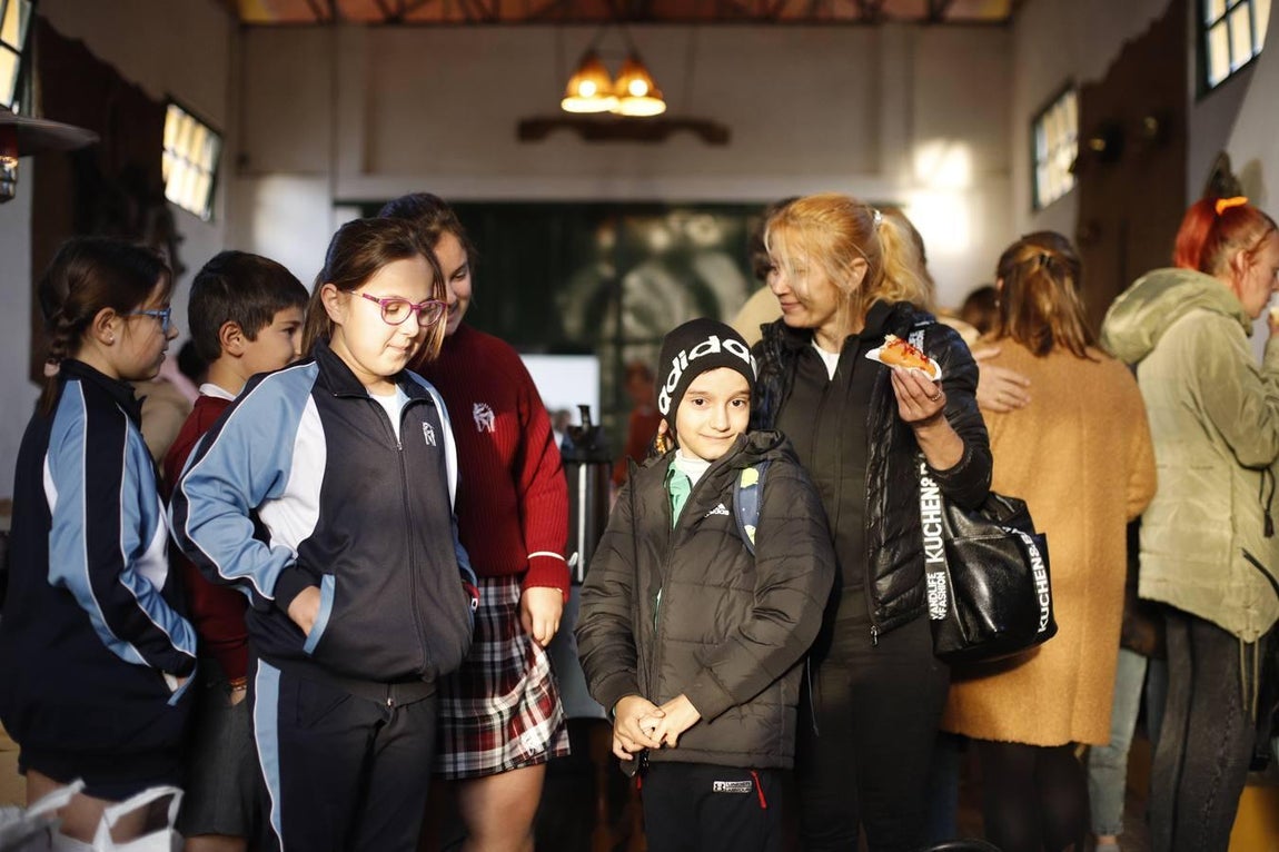 La llegada de refugiados de Ucrania a Córdoba, en imágenes