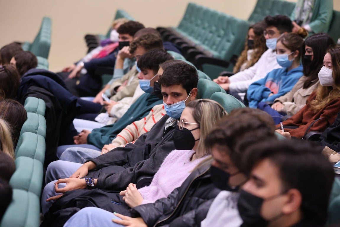 El debate sobre el &#039;Nuevo periodismo&#039; en Córdoba, en imágenes