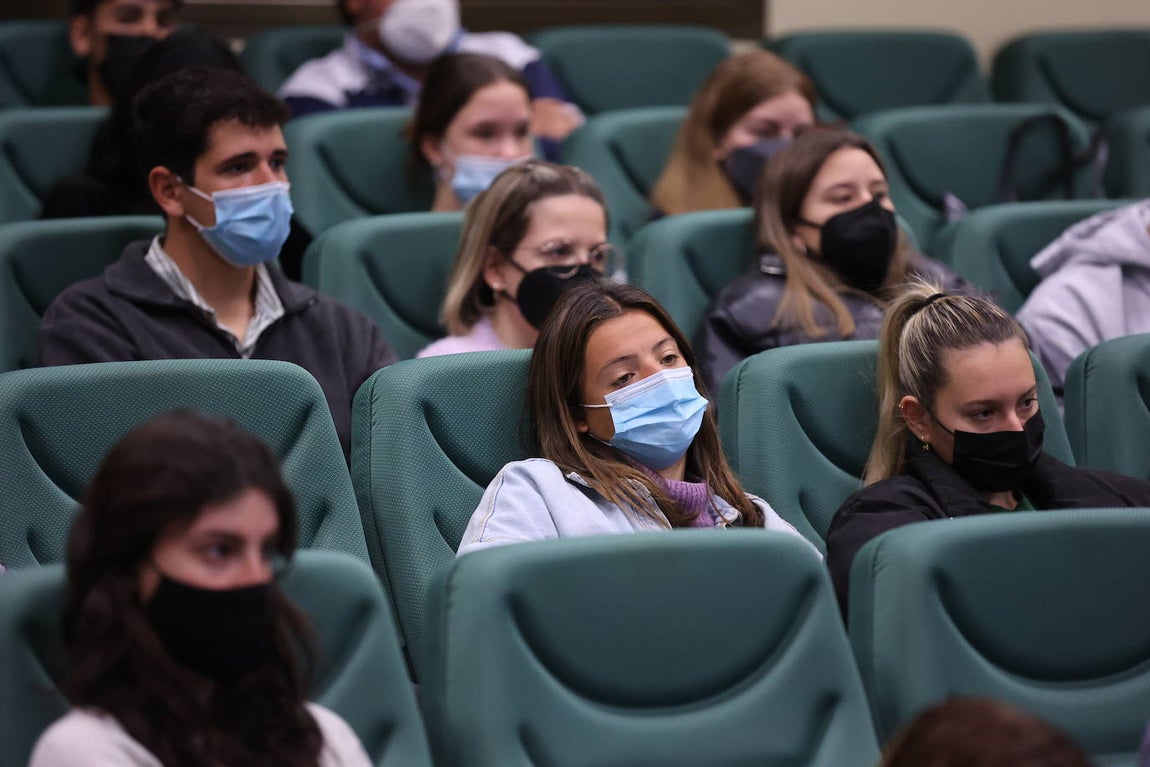 El debate sobre el &#039;Nuevo periodismo&#039; en Córdoba, en imágenes