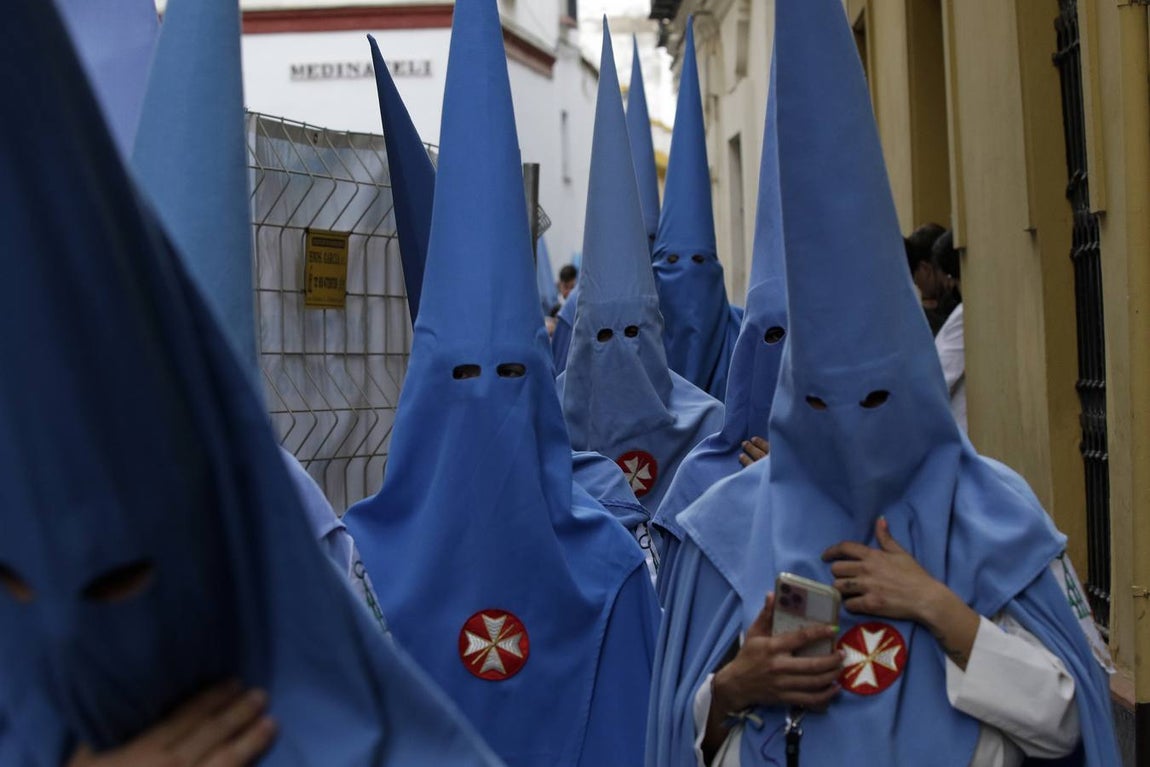 La hermandad de San Esteban suspende su estación de penitencia en el Martes Santo de 2022. JUAN FLORES