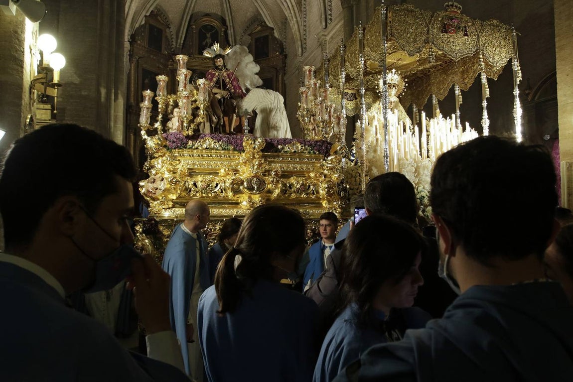 La hermandad de San Esteban suspende su estación de penitencia en el Martes Santo de 2022. JUAN FLORES