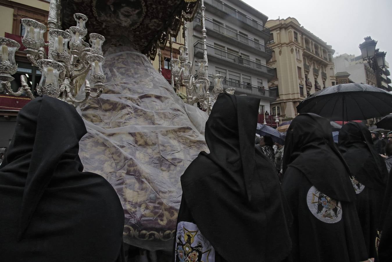 La Virgen de las Mercedes de Santa Genoveva, en Campana. JUAN FLORES