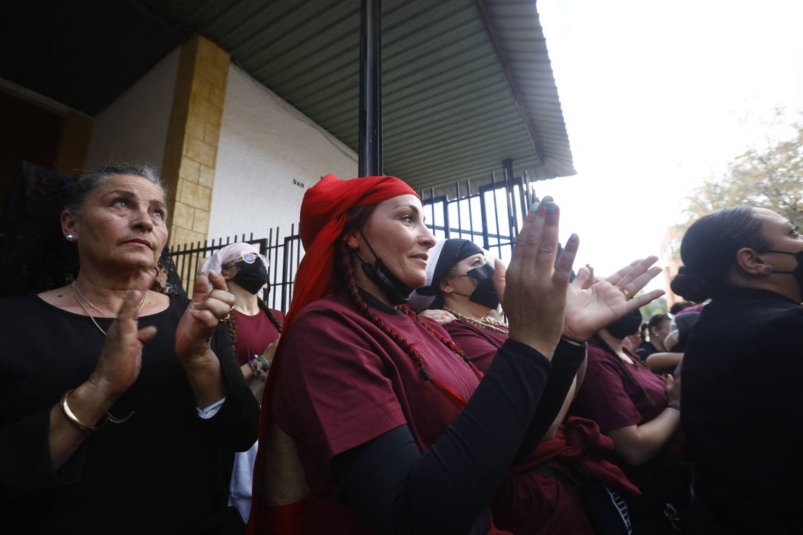 Miércoles Santo | La vibrante salida de la Piedad de Córdoba, en imágenes