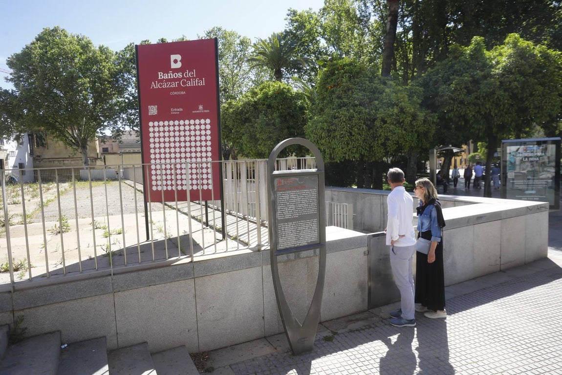 Los museos municipal de Córdoba cerrados por huelga, en imágenes