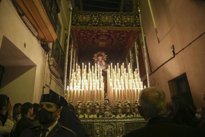 Subir al Calvario desde la Magdalena en la Madrugada de Sevilla