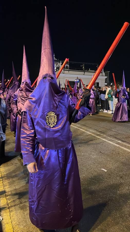 Las fotos de los lectores de ABC del Viernes Santo de la Semana Santa de Sevilla 2022
