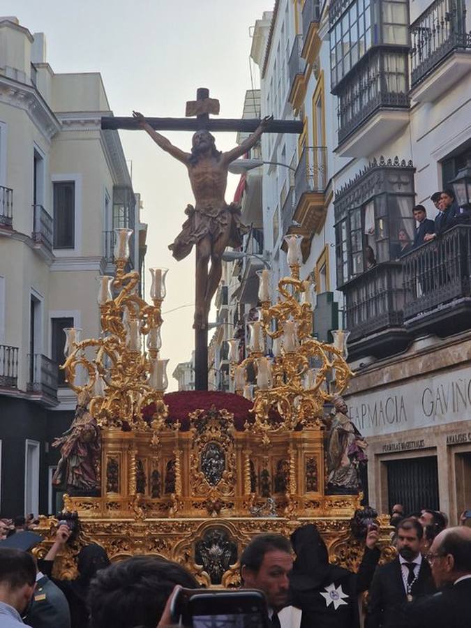 Las fotos de los lectores de ABC del Viernes Santo de la Semana Santa de Sevilla 2022