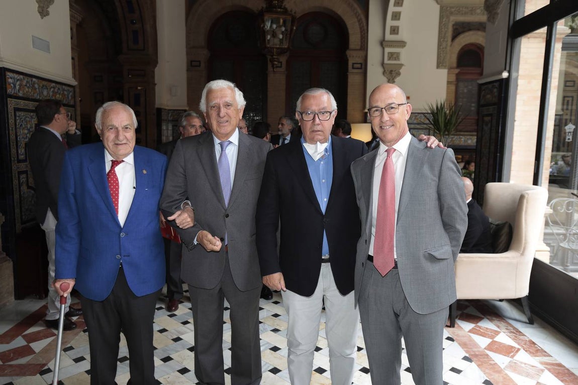 RAÚL DOBLADO / ROCÍO RUZ