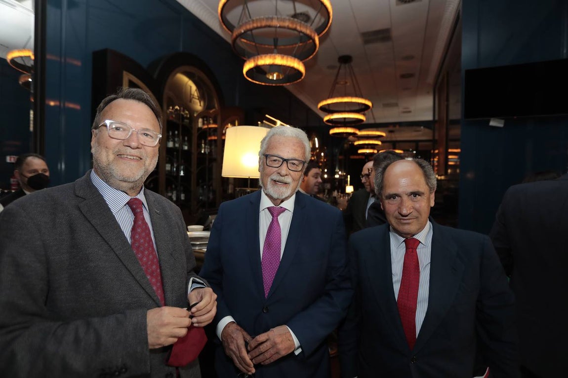 RAÚL DOBLADO / ROCÍO RUZ