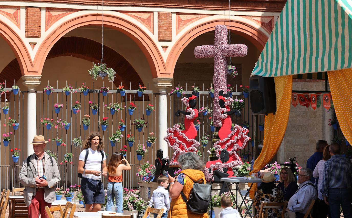 El ambiente del viernes en las Cruces de Córdoba, en imágenes