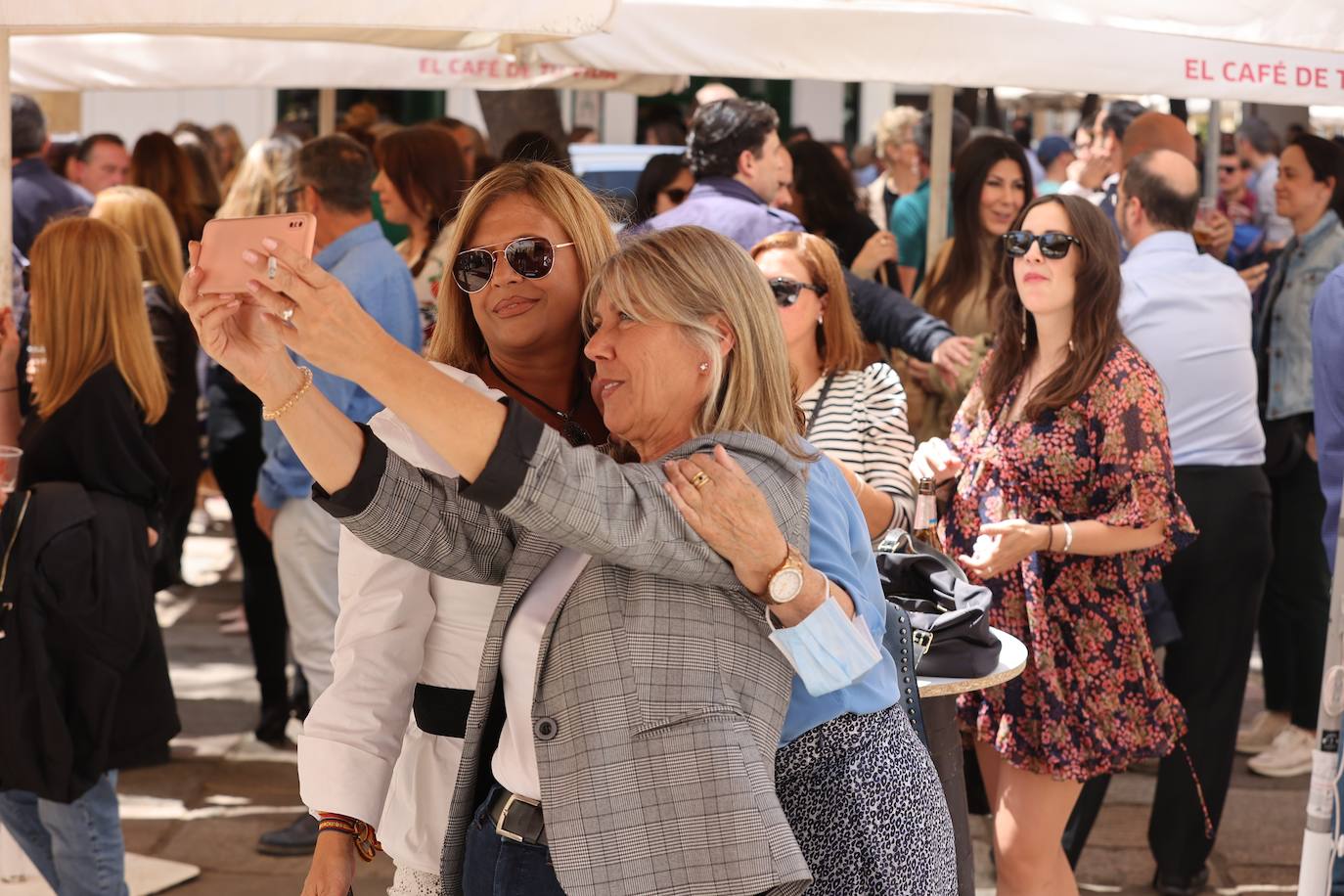 El ambiente del viernes en las Cruces de Córdoba, en imágenes