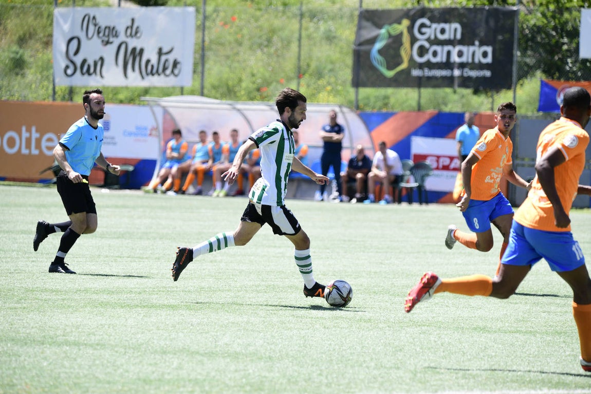 Las brillantes imágenes del Panadería Pulido - Córdoba CF