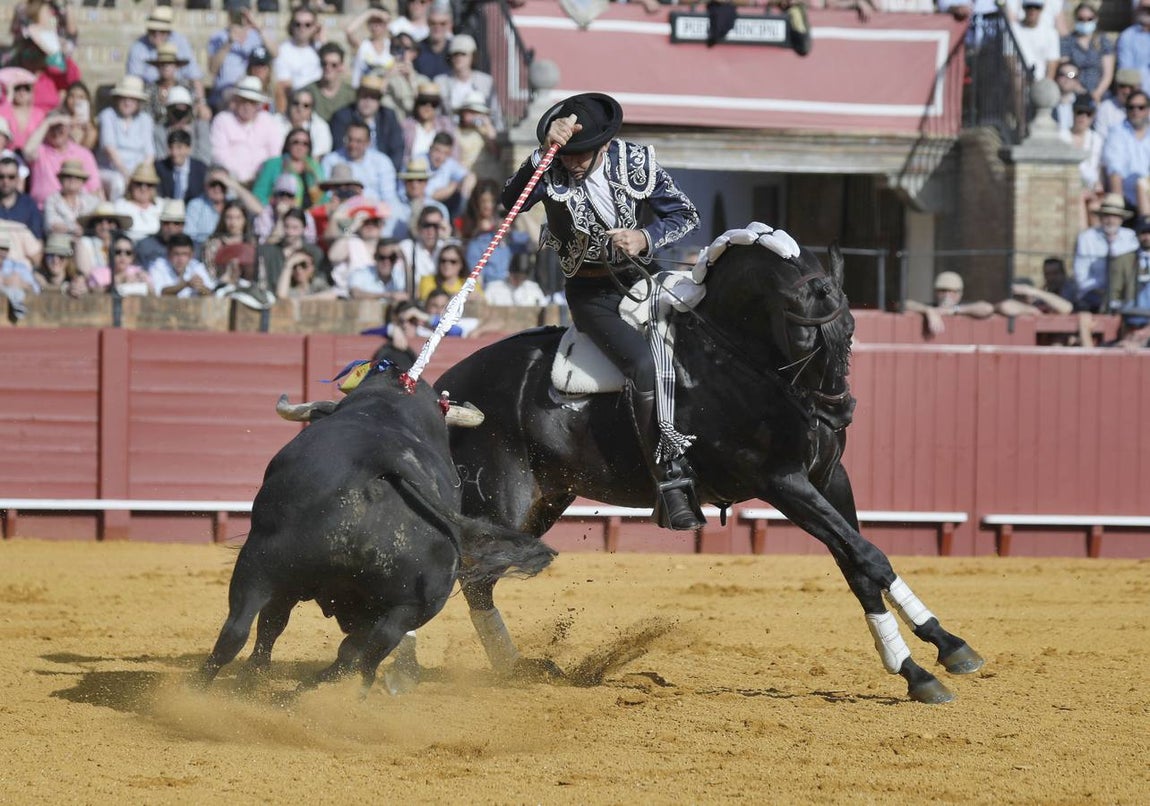 Pablo Hermoso de Mendoza. J. M. SERRANO