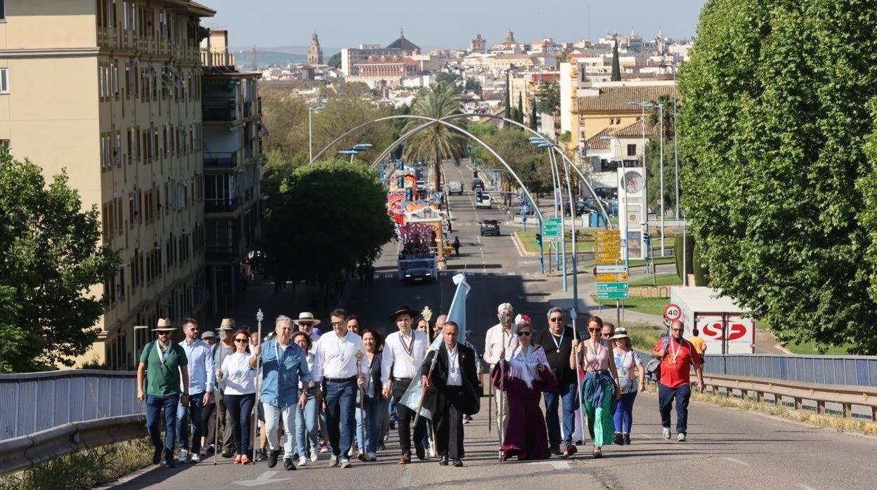 La Romería de la Virgen de Linares en Córdoba, en imágenes
