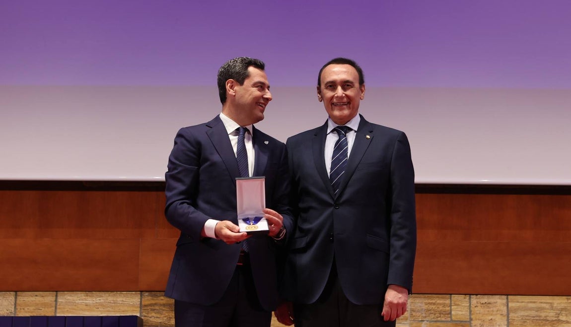 El reconocimiento de la Universidad de Córdoba a la sociedad en sus 50 años, en imágenes