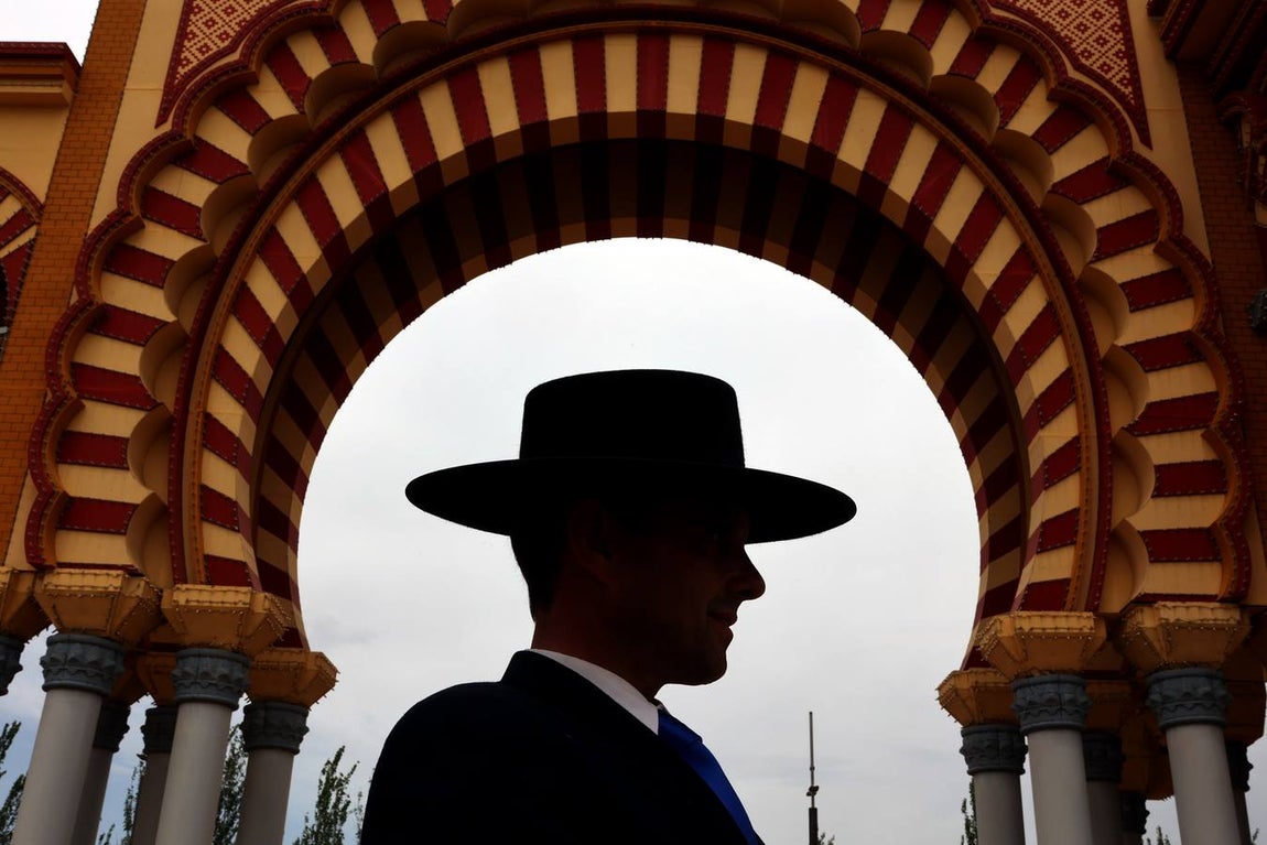 El familiar ambiente del domingo de Feria de Córdoba, en imágenes