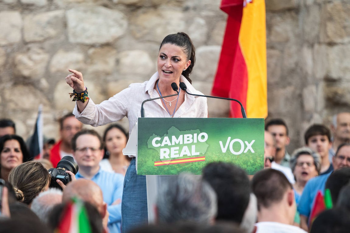 El mitin de Vox en Lucena, en imágenes